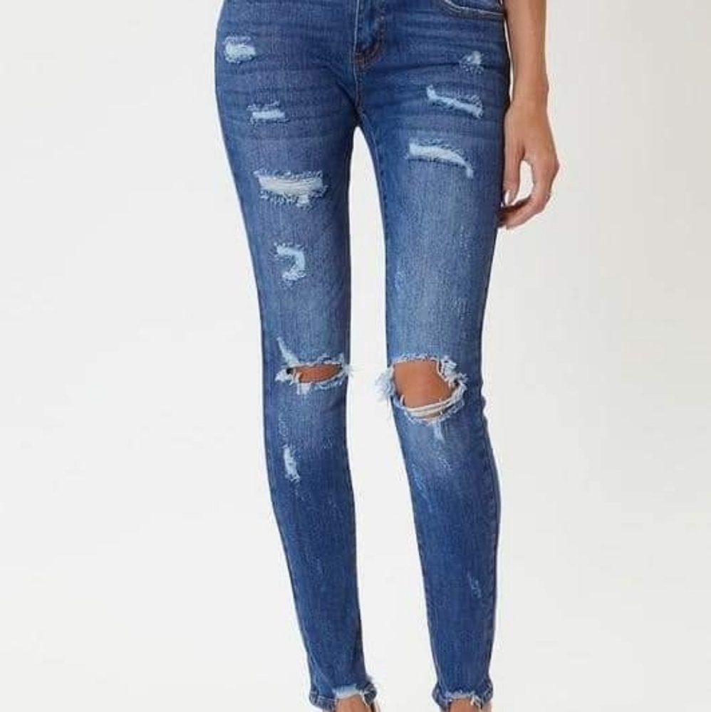 Kancan "Madison" Mid Rise Distressed Super Skinny